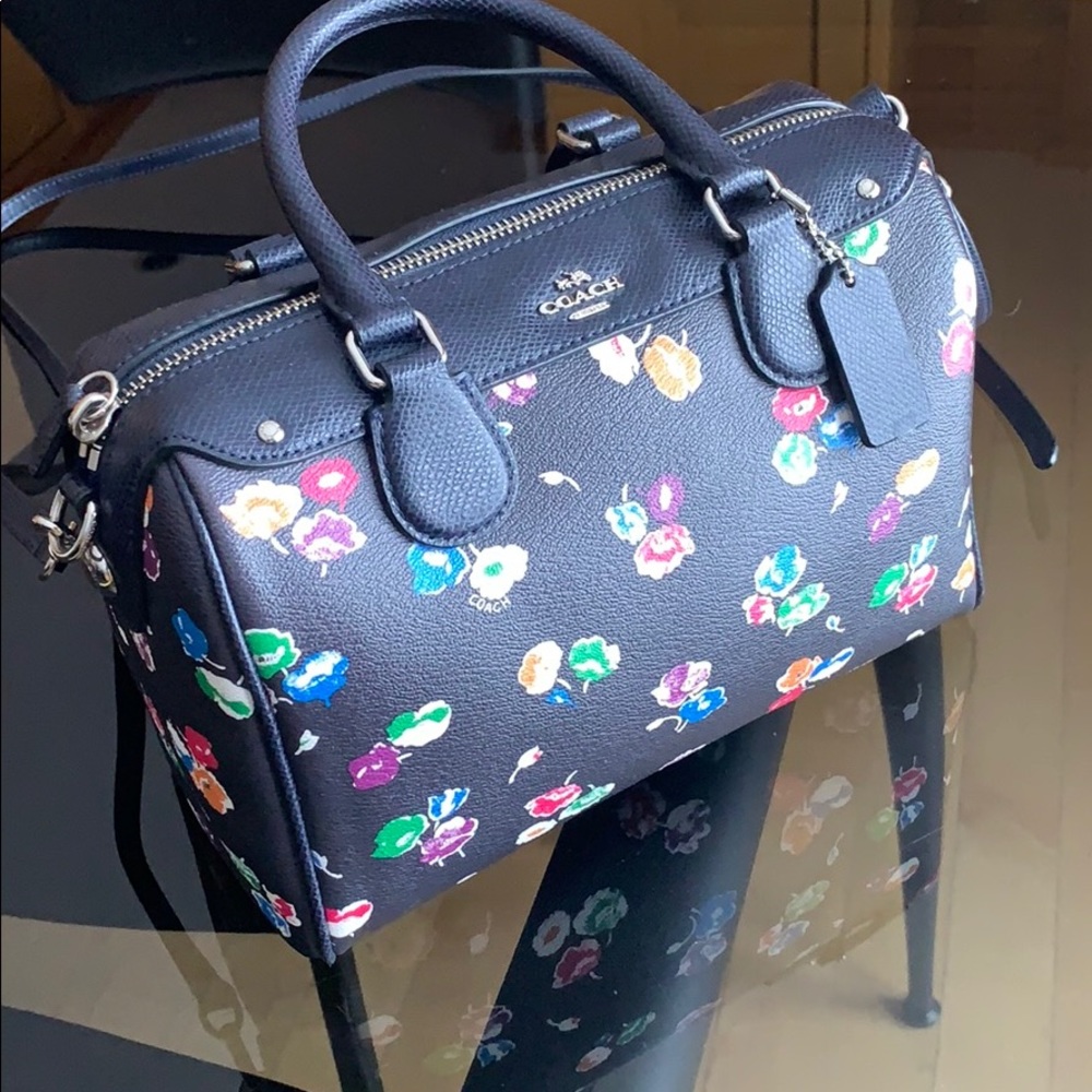 Coach cute handbag